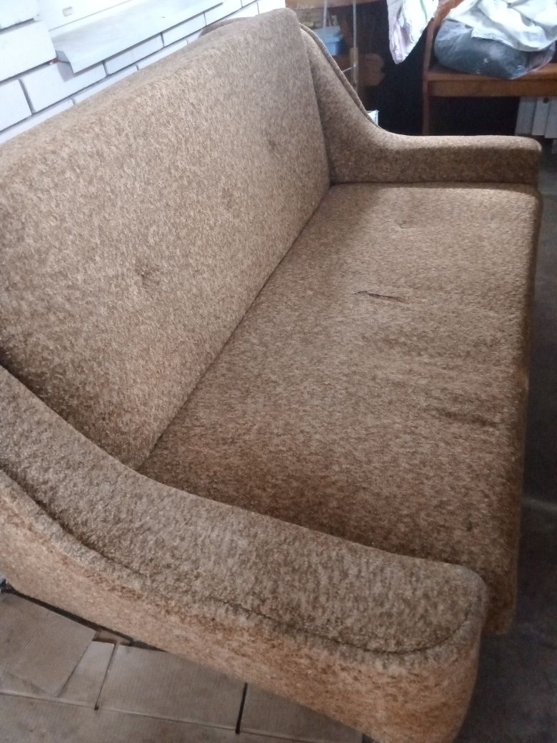 Продається  розкладний диван