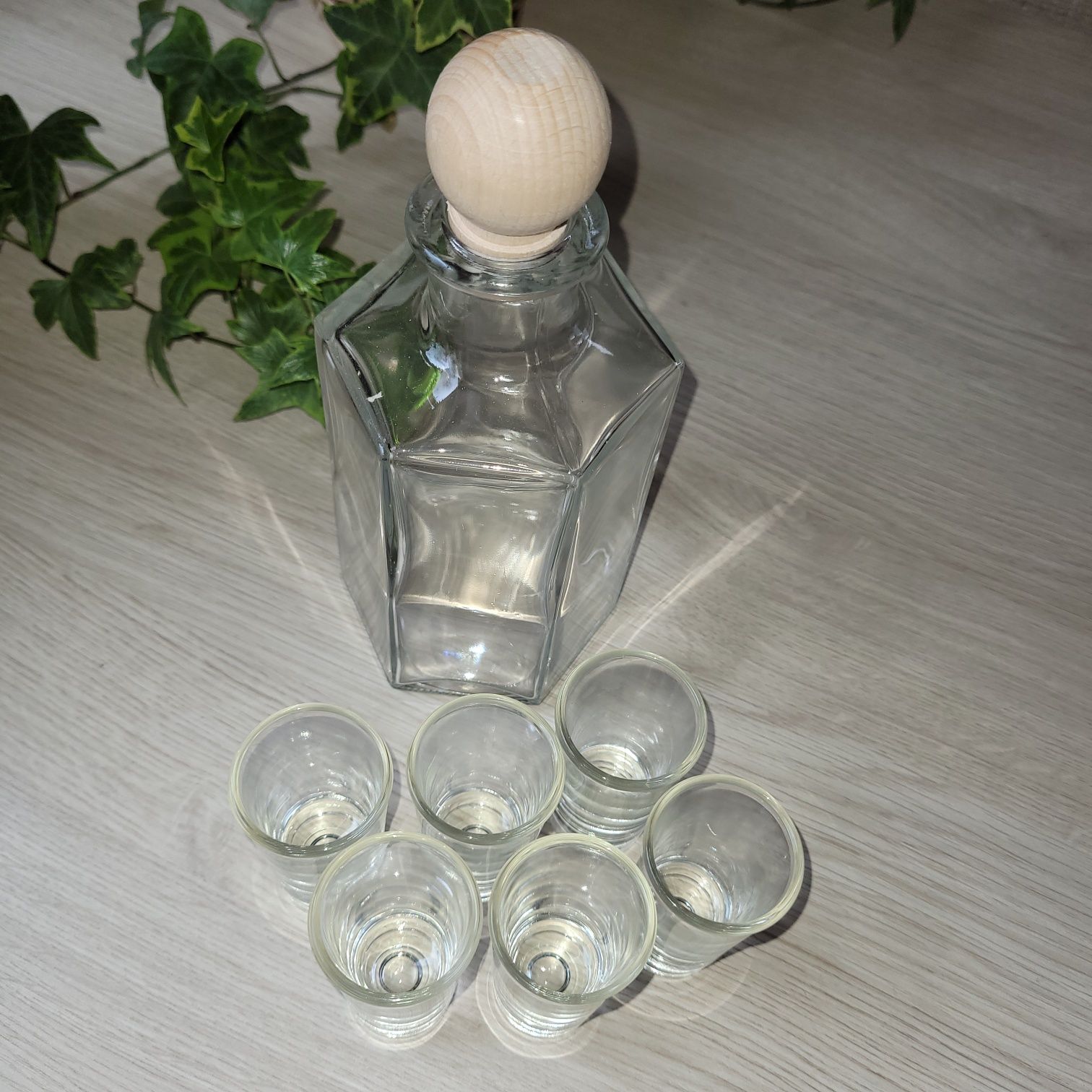 Karafka 500 ml I 6 kieliszków , karafka z kieliszkami