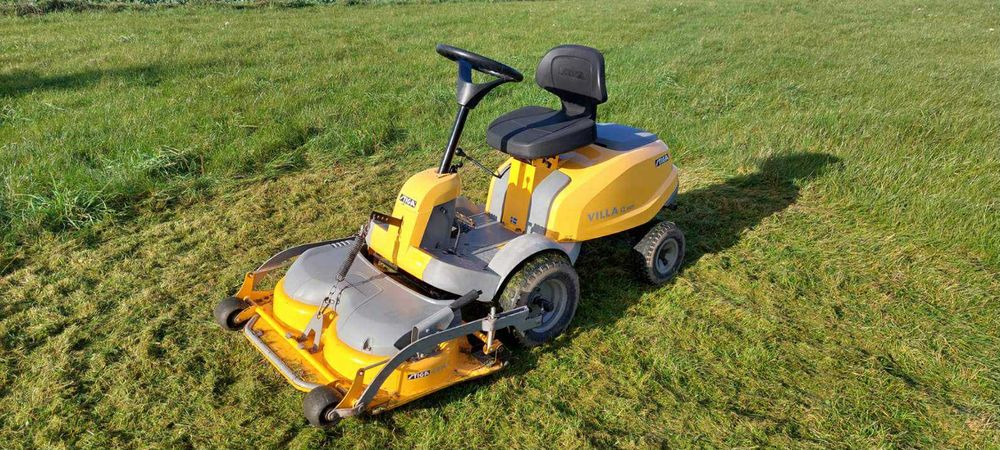 Kosiarka Traktorek Stiga Villa 12hst szybka zwrotna