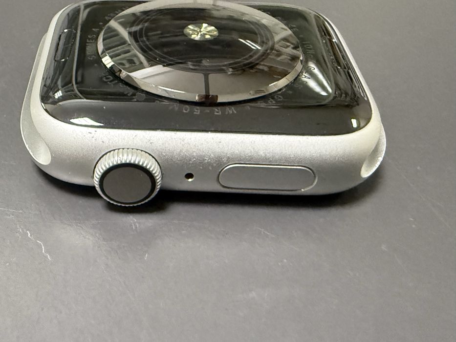 Apple Watch 4 44mm Silver