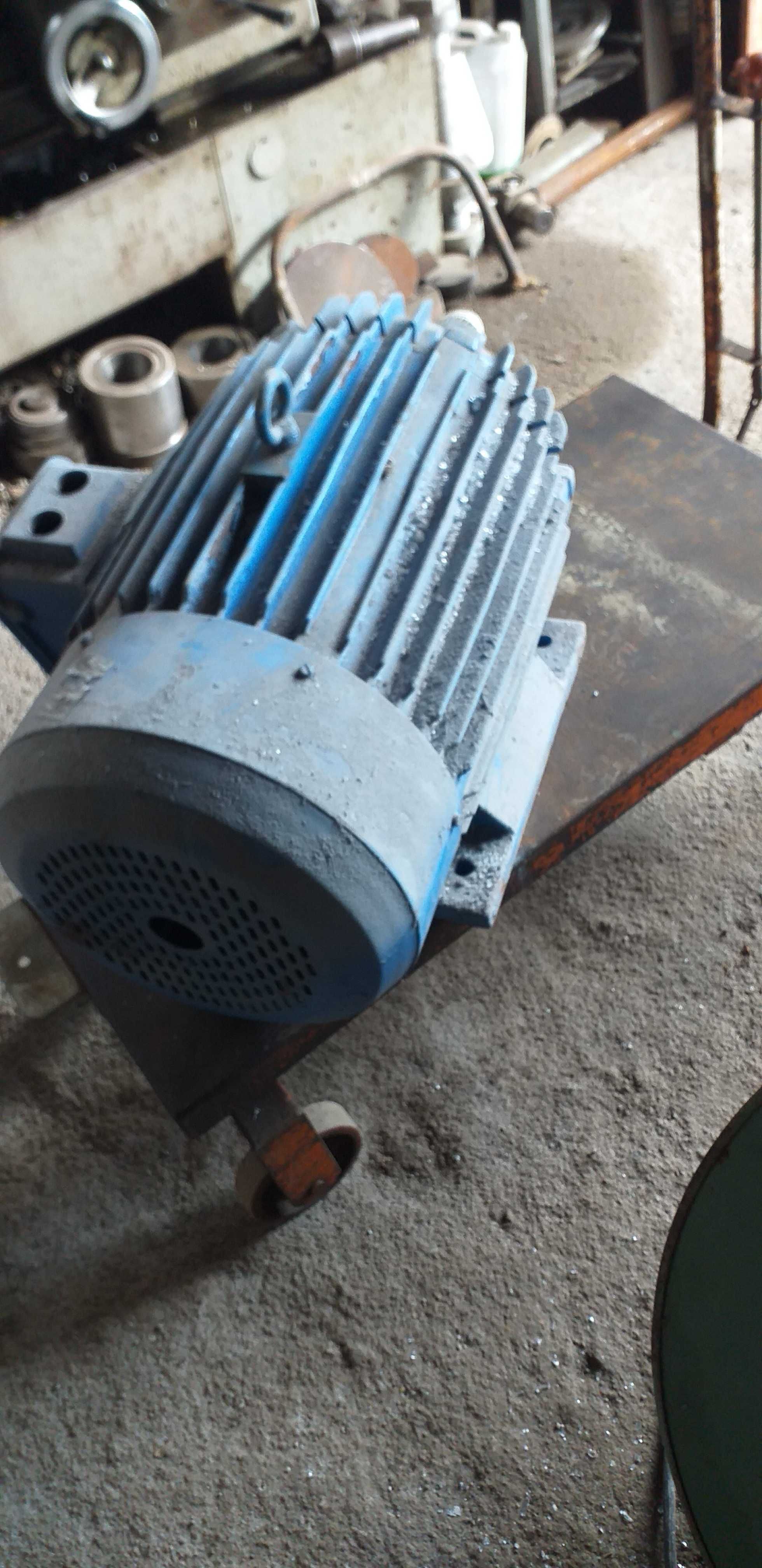 Motor 40 cv novo