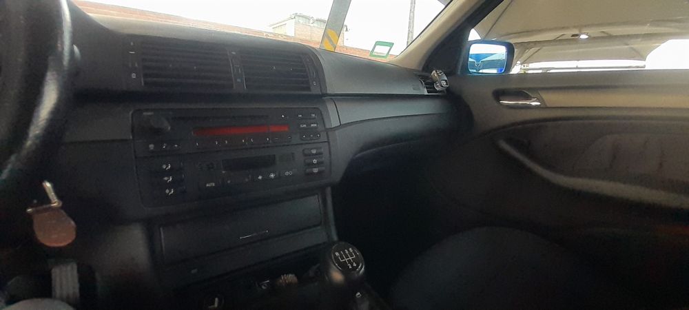 BMW 318i - 2.0 143CV GPL