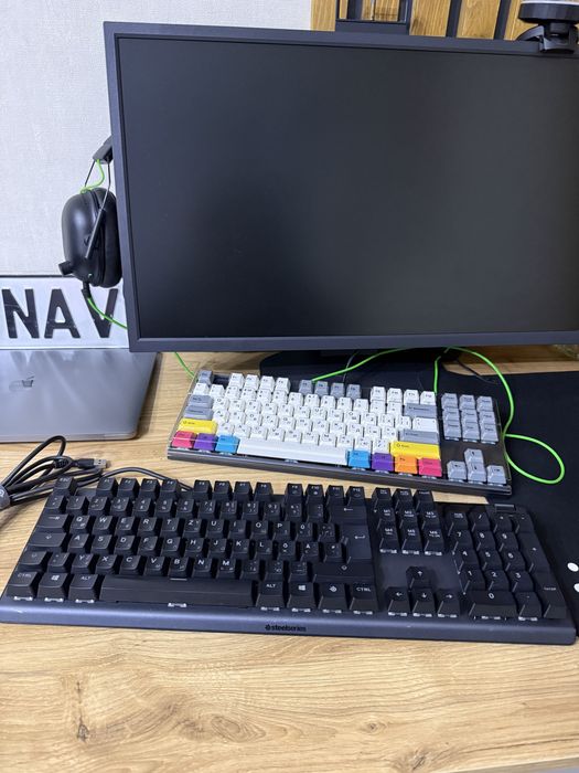 Продам топову клавіатуру steelseries APEX 5