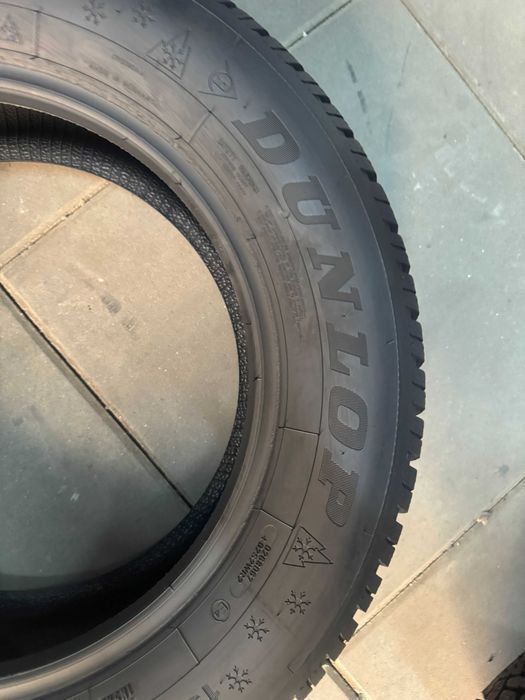 Opony zimowe 195/65/R15 Dunlop Winter Response 2 / 2022r - 2 sztuki
