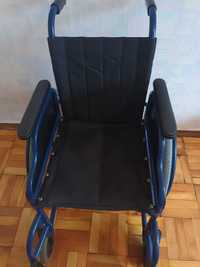 Продам инвалидную коляску 2800 гр.