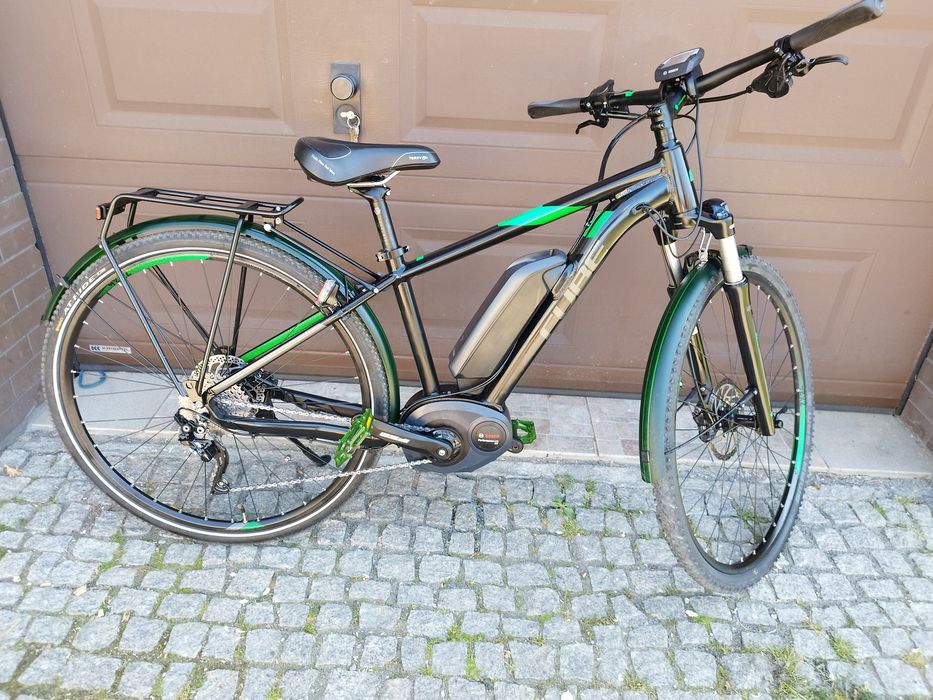 Rower elektryczny cube cross