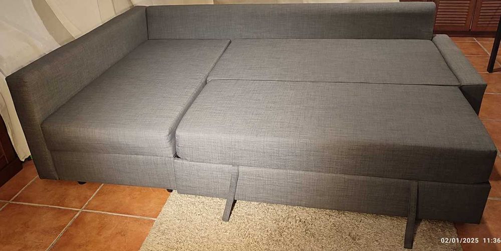 Sofá-cama de canto com arrumação FRIHETEN
