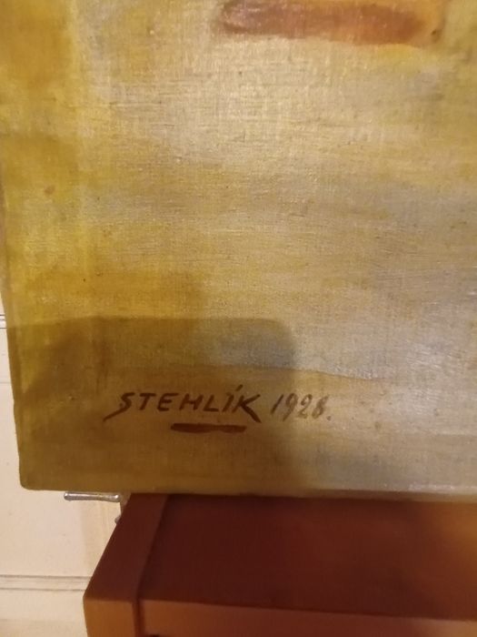 Akt leżącej kobiety w poscieli