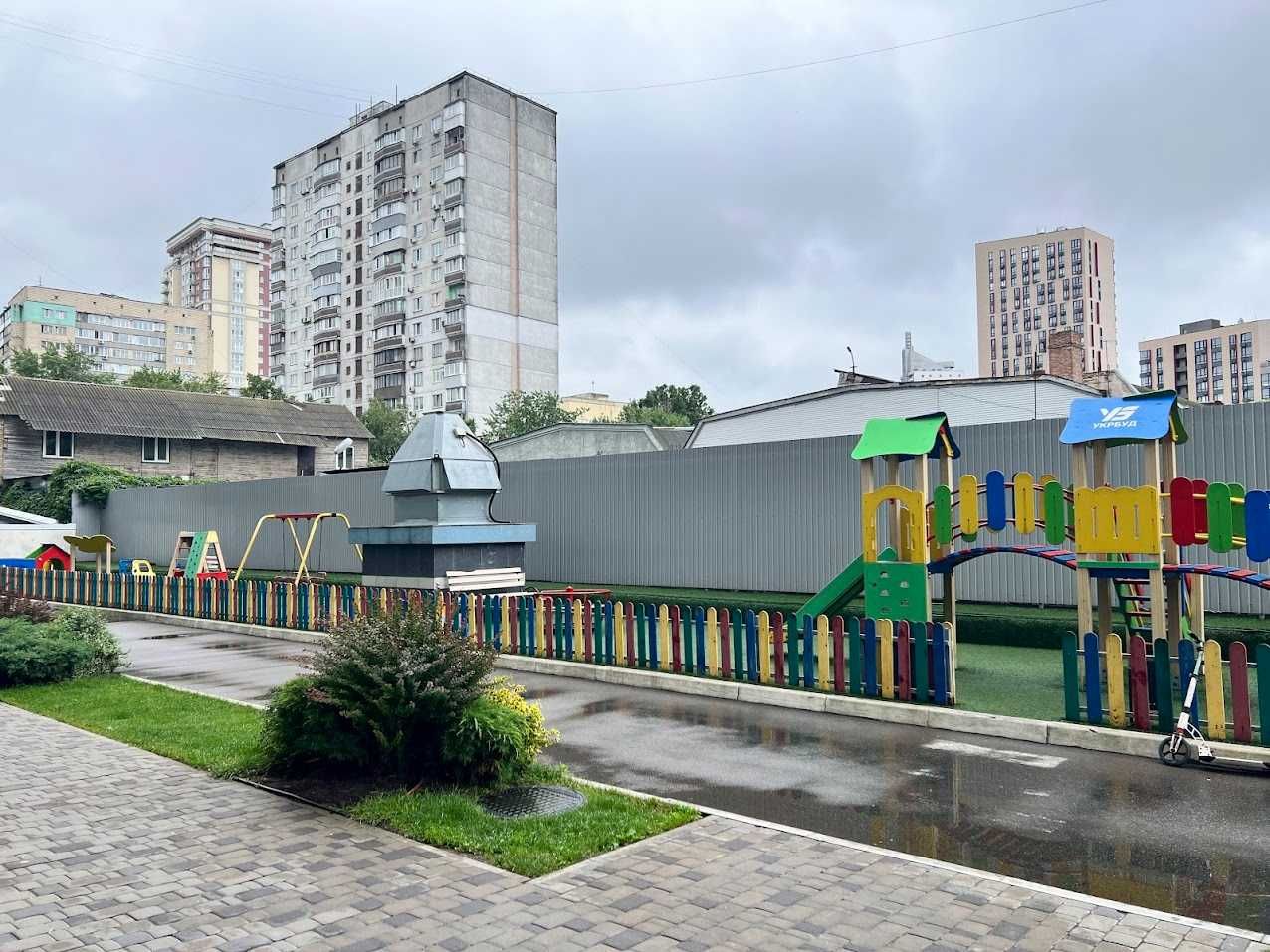 Прродаж квартири у ЖК Олександрія, Скрипника,  48а