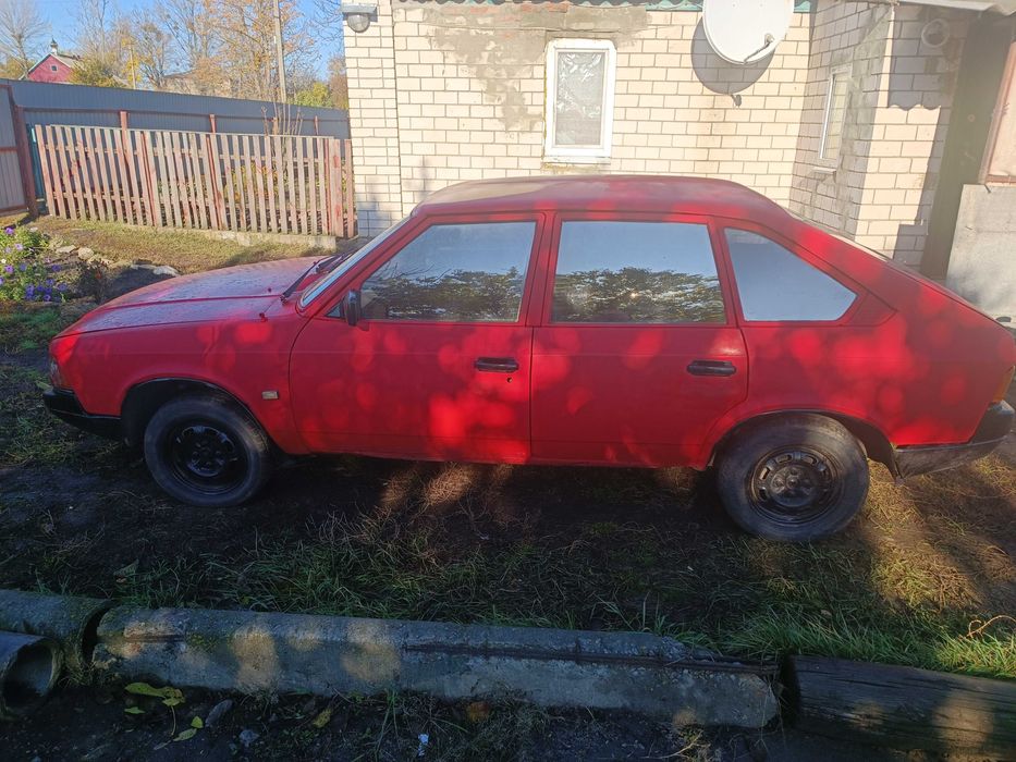 Продам Москвич 2141