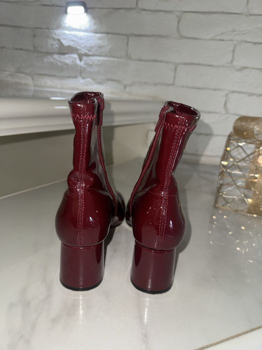 Чобітки zara 36 розмір