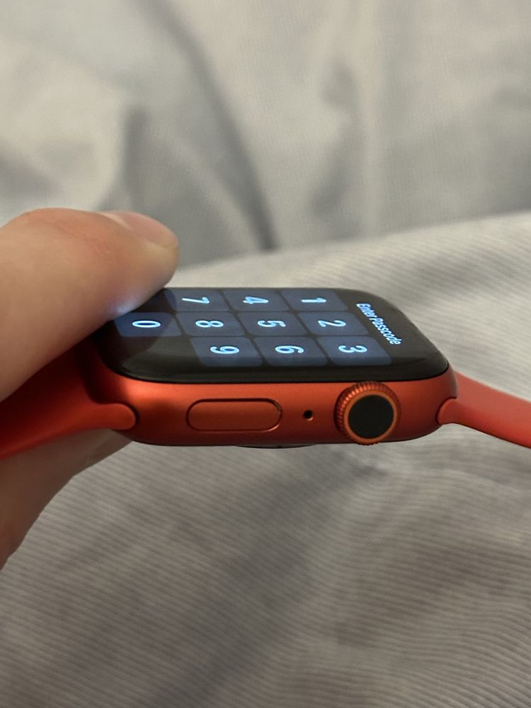 Apple watch 6 (RED product) 44mm