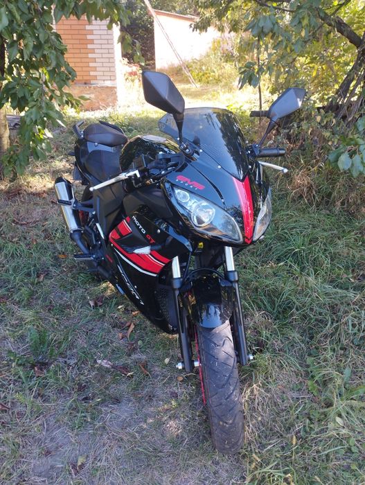 Продам мотоцикл Viper f2