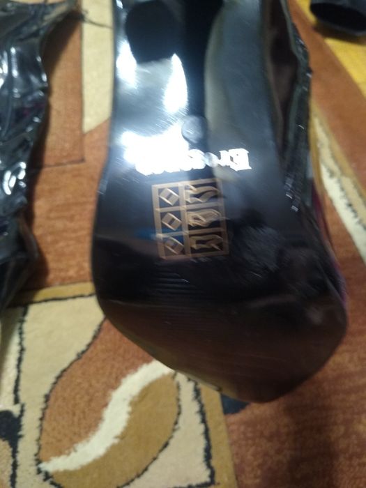 szpilki  kozaki  uniseks   po udo  rozmiar  42    REŃKA