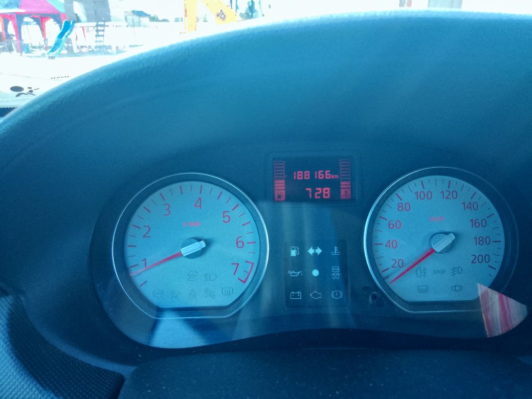 Dacia Logan 2010 1.5 DCI