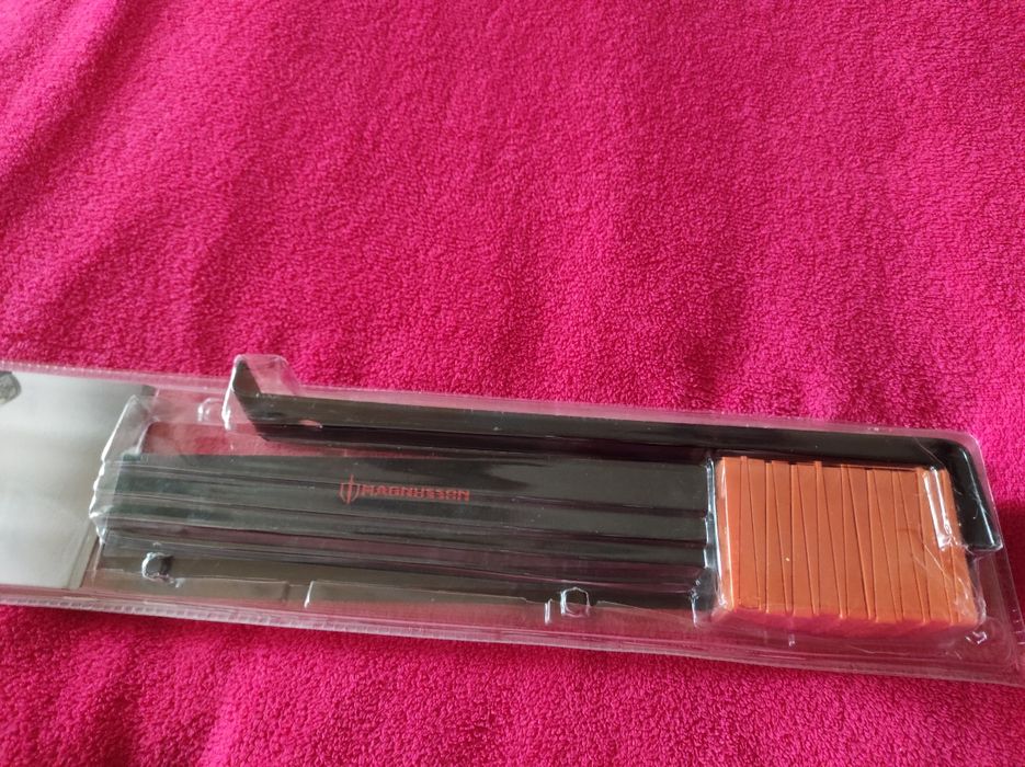 Zestaw do montażu paneli laminowanych