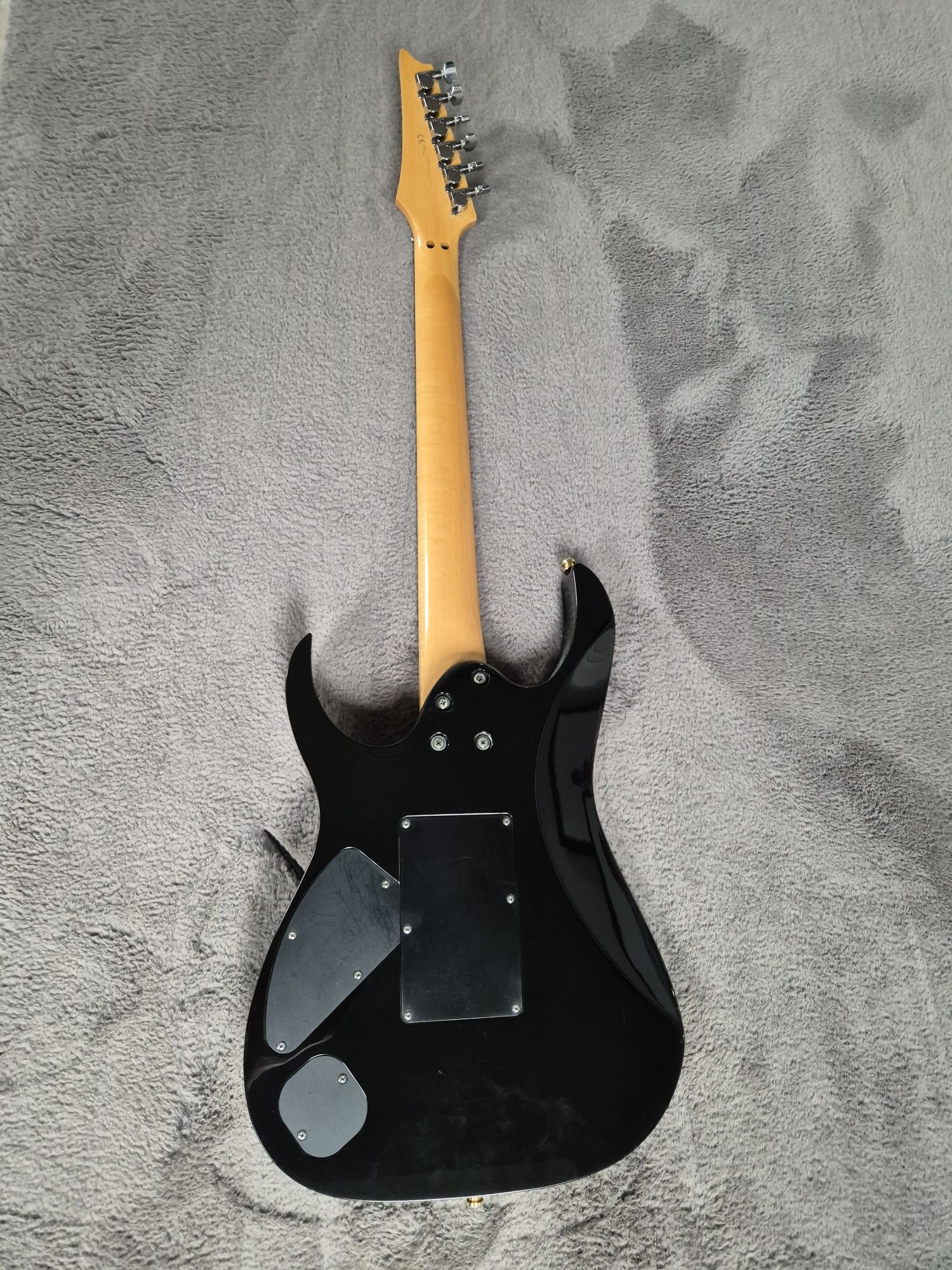 Ibanez RG 570 gitara elektryczna