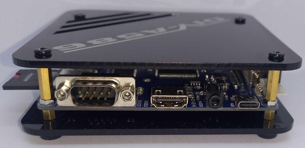 DIY A586. Полностью собранный компьютер. (Amiga 500, NES,ZX-Spectrum)