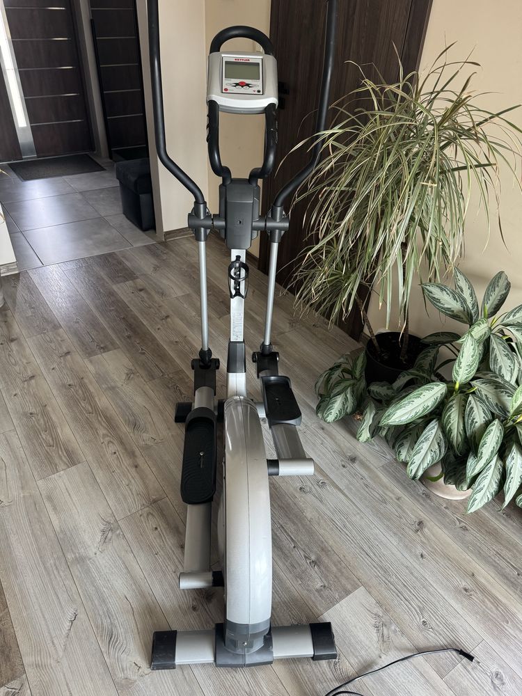 Orbitrek indukcyjny Kettler Ergometer CTR2