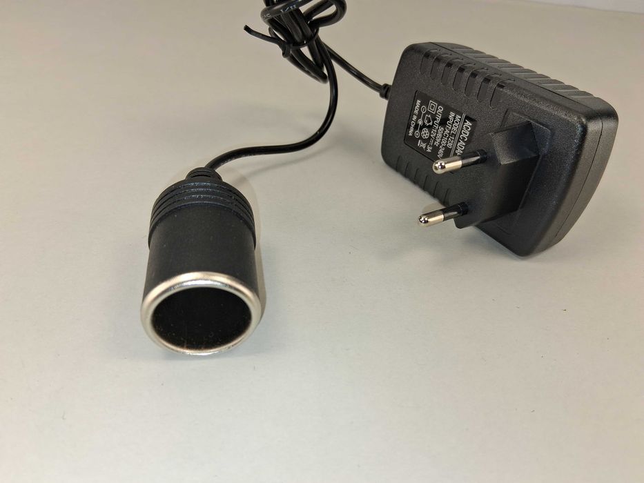 N273 Adapter Zasilacz 230V na Gniazdo Zapalniczki 12V 3A