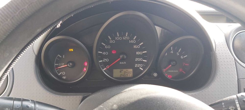 Mitsubishi Colt 1.1 (2006) – Gasolina/GPL | Económico e fiável