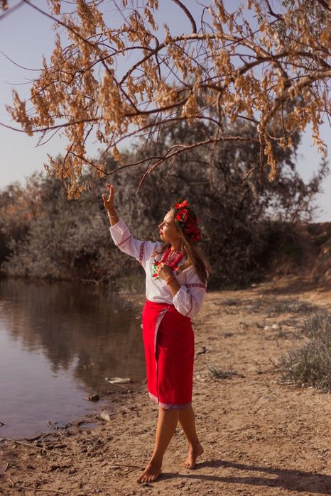 Костюми українські, карнавальні, оренда,  таірова