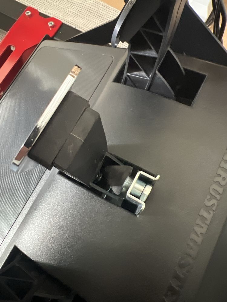 Pedais thrustmaster T3PA Simracing
