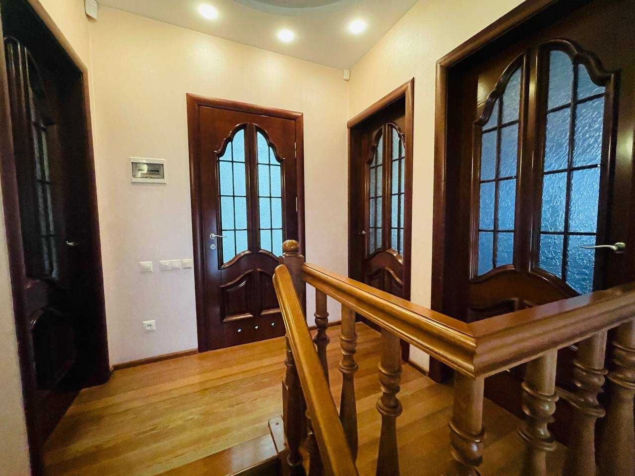 Продам ДОМ пр. Гагарина на ул. Кишеневская район Ботанического сада.