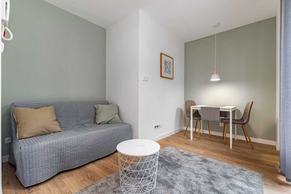 Do wynajęcia w pełni umeblowana kawalerka przy ul. Prawniczej 94/1459