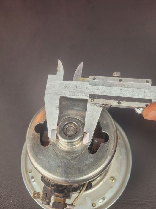 мотор пылесоса 1200w універсальний !