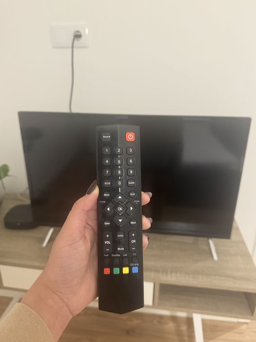 Smart TV TCL 32” – HDMI – Pronta pra usar!