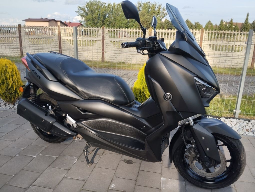Yamaha x max 300 na kat a2 2017 ABS ESP keyless transport pod dom