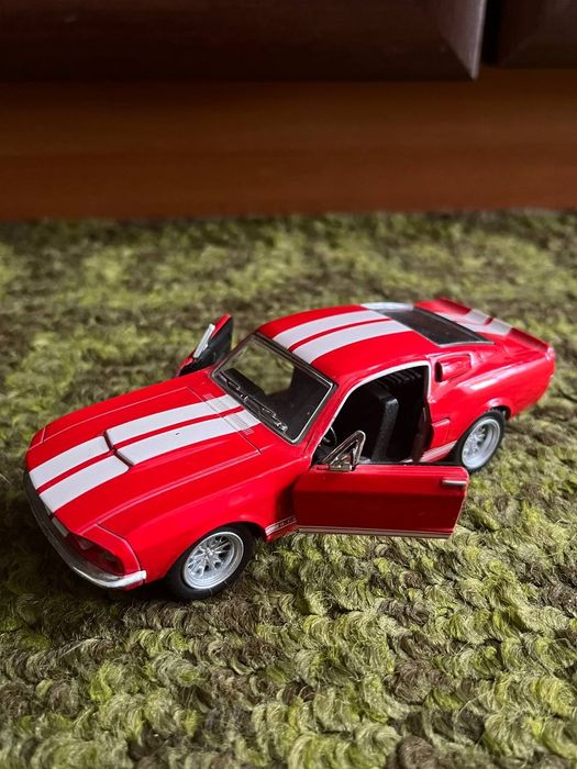 Машинка моделька 1967 Shelby GT-500 Skale 1/38