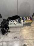 Xbox 360 white.