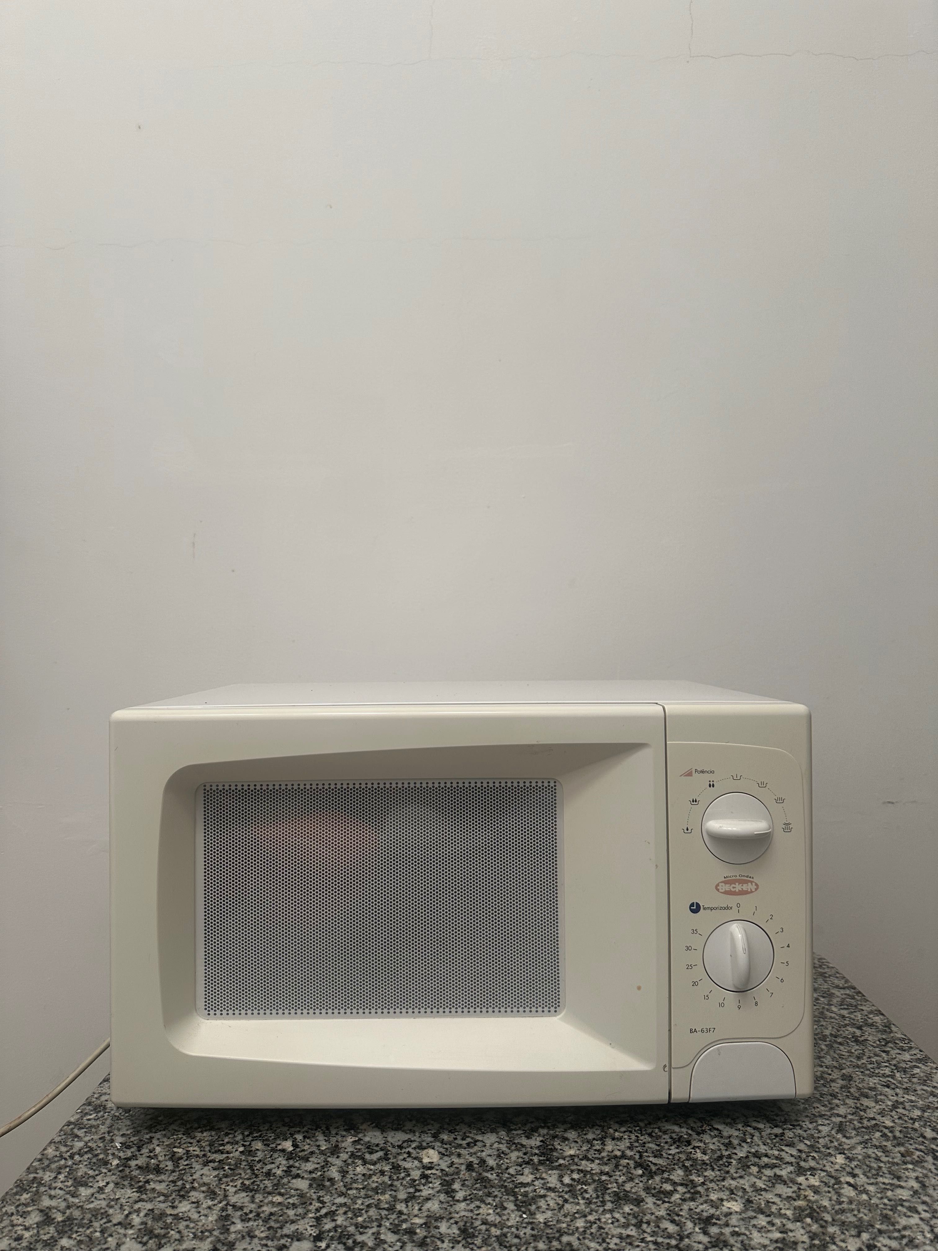 Vendo microondas