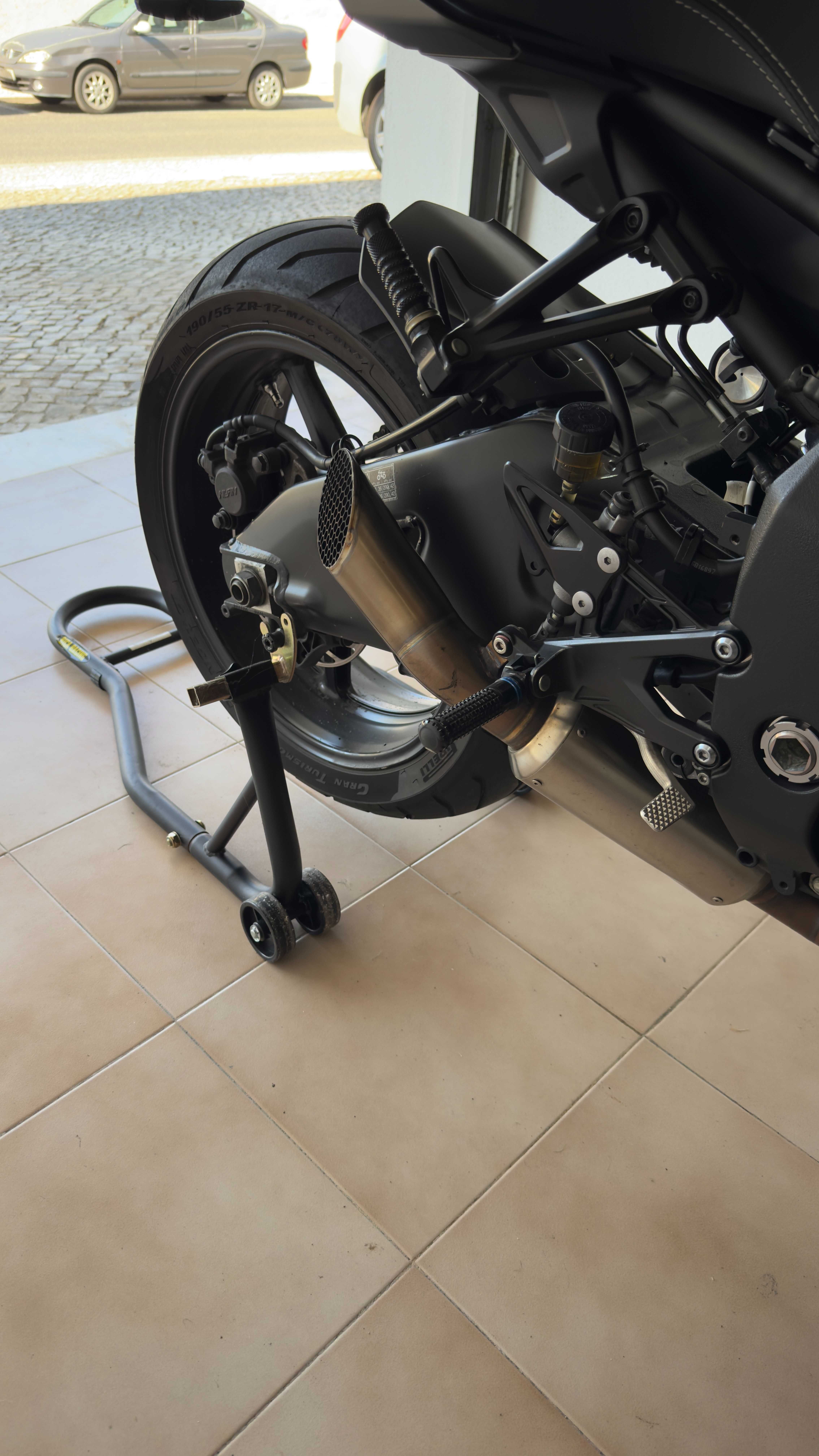 Yamaha MT10 2017