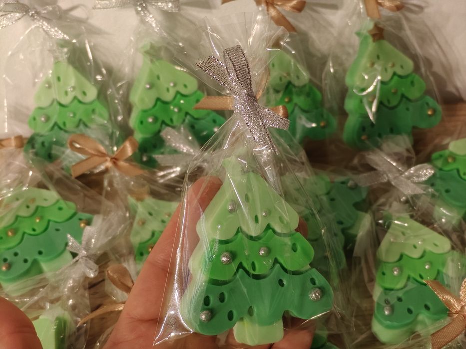 Choinki mydlane- różne kolory.  Mikołajki,święta,upominek.