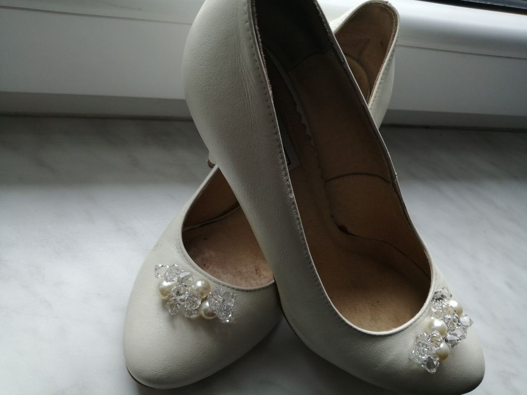 Buty ślubne firmy La Boda