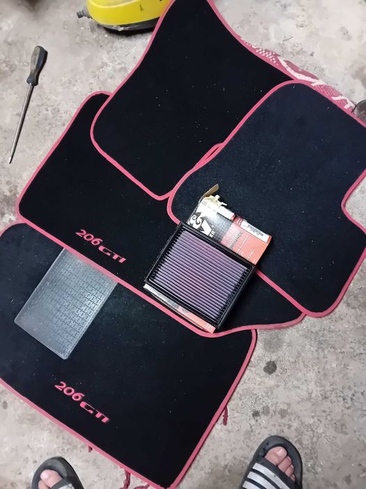 Tapetes e filtro ar kn novos