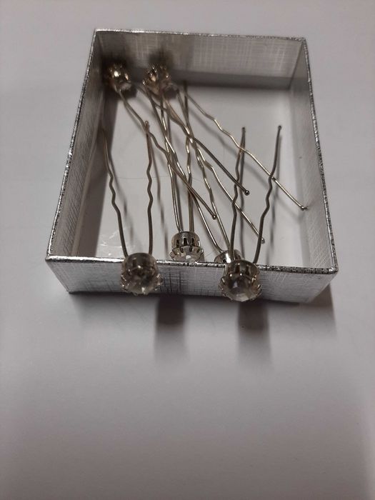 Ozdoby do włosów ślubne wsuwki w włosy