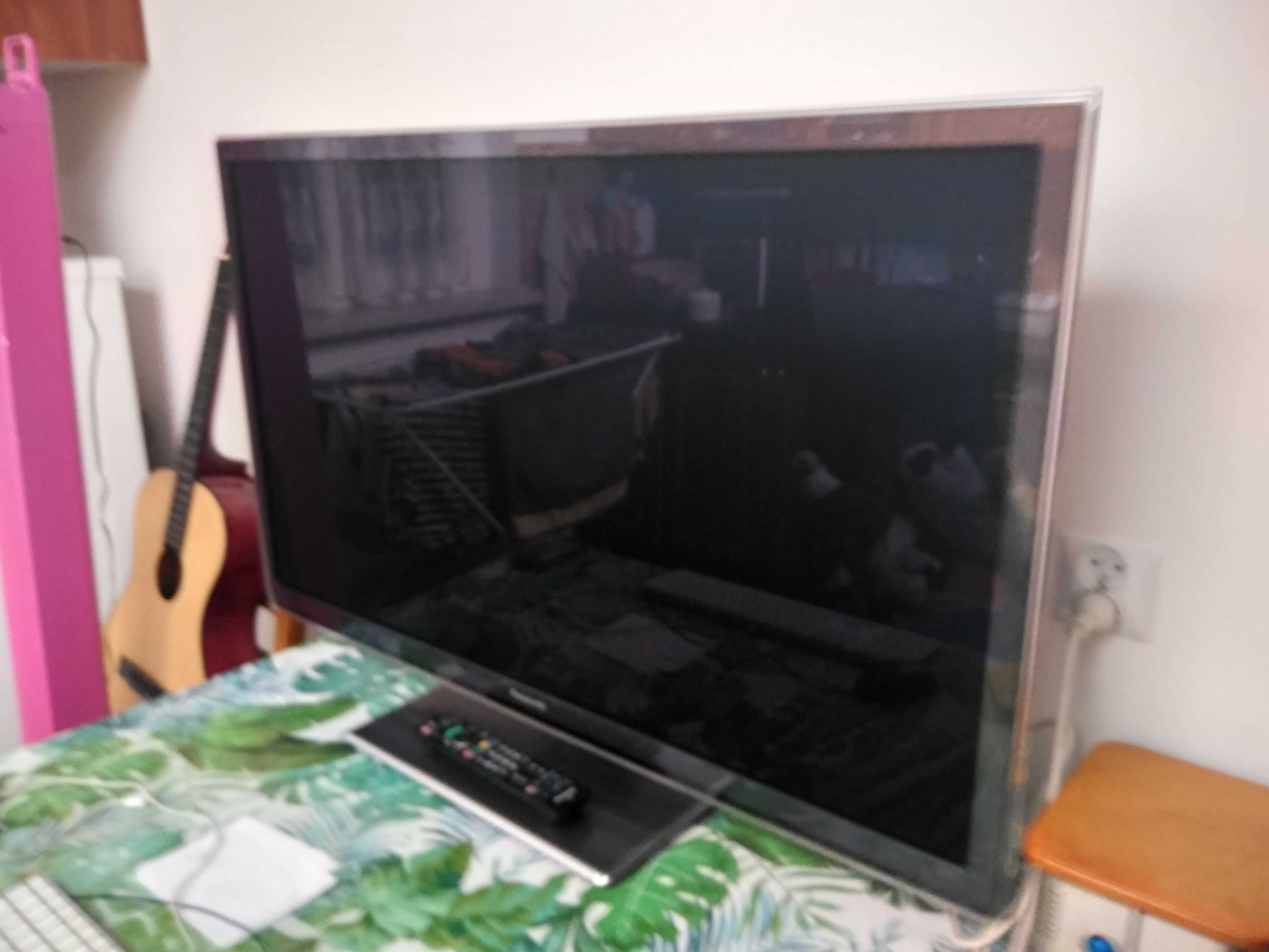 Sprzedam telewizor PANASONIC TX-P42STW50 42 CALE