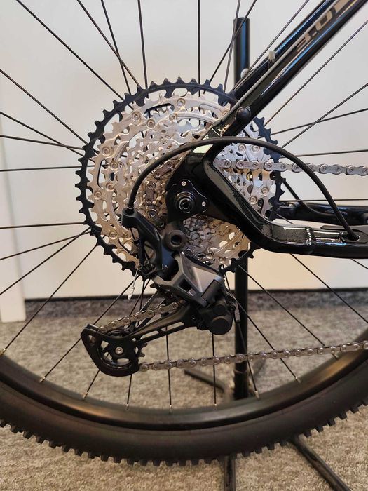 Rower elektryczny KROSS Level Boost 3.0 OUTLET