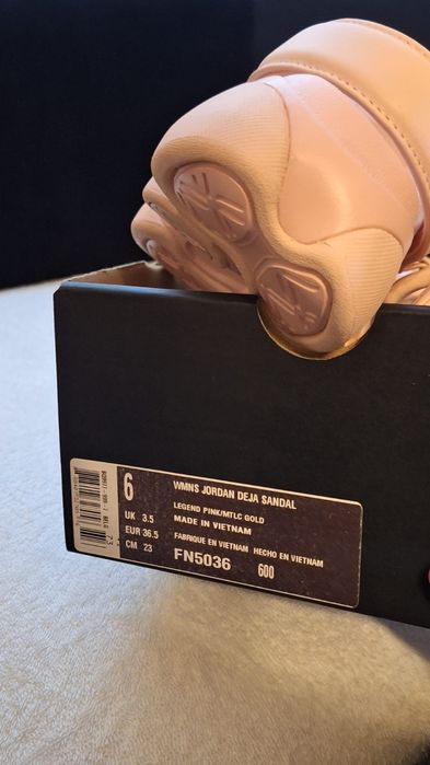 Сандалі WMNS Jordan DEJA Sandal US6 EU 36.5 23CM,  FN5036 600
