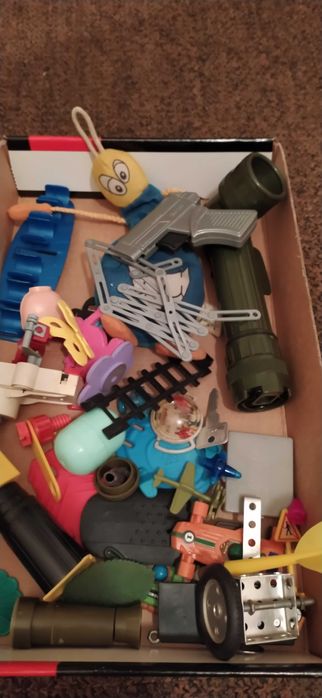 Zestaw zabawek autko klocki metalowe mały optyk metalowe