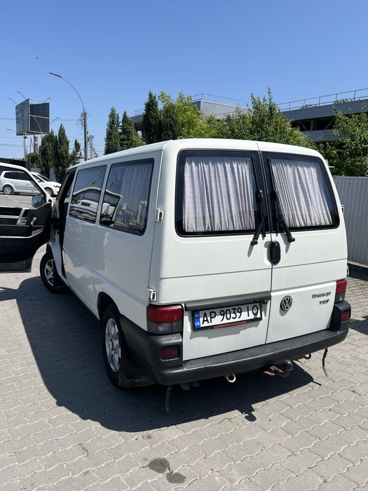 Volkswagen T4 2000р.в.  2.5 65 кВт
