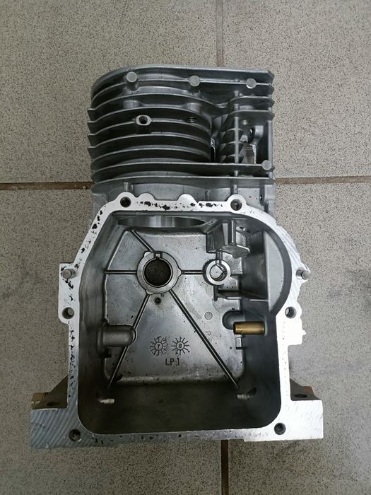 Blok silnika karter silnik 5hp Briggs & stratton glebogryzarka