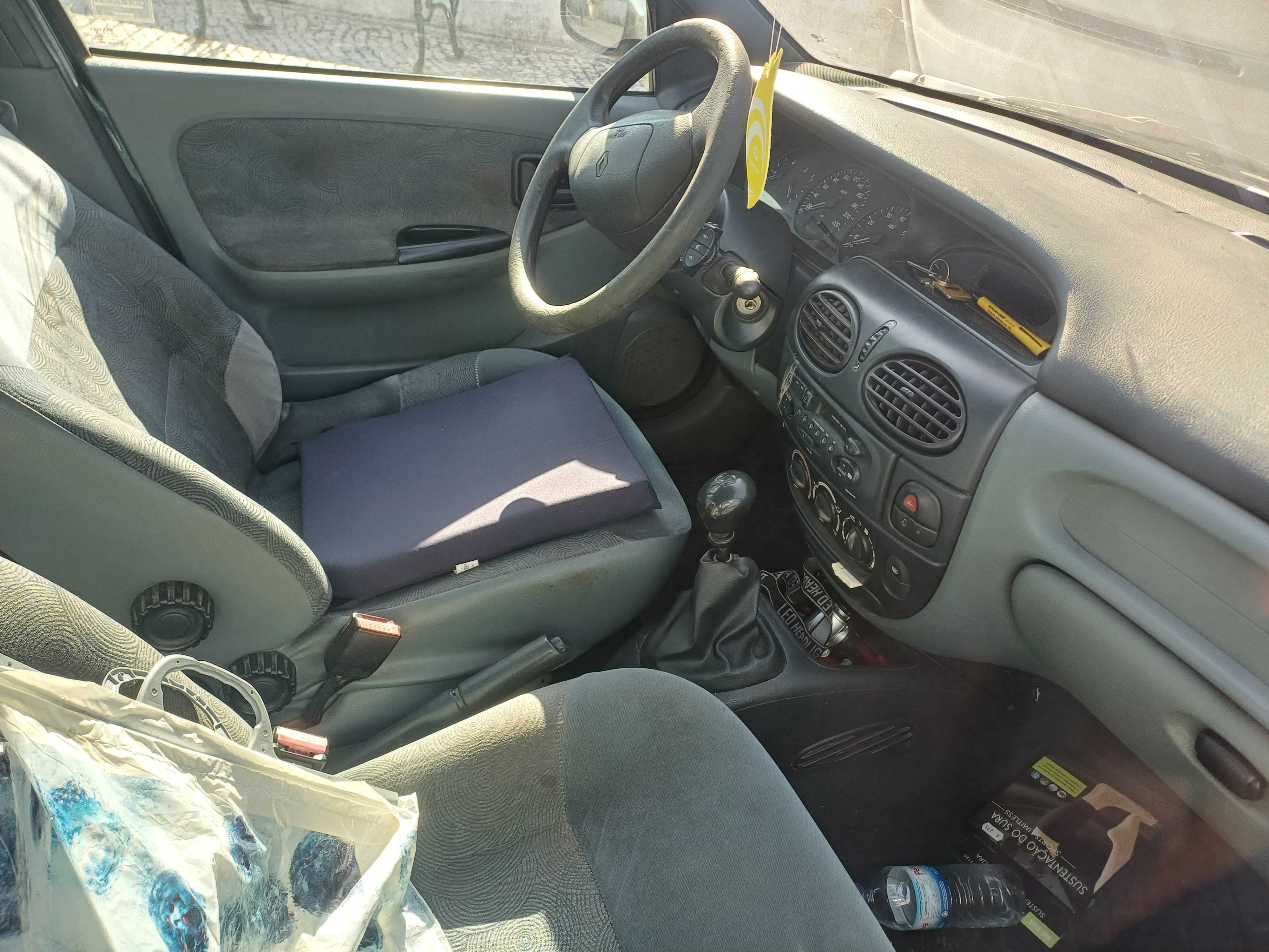 Renault Megane 1.4 1998