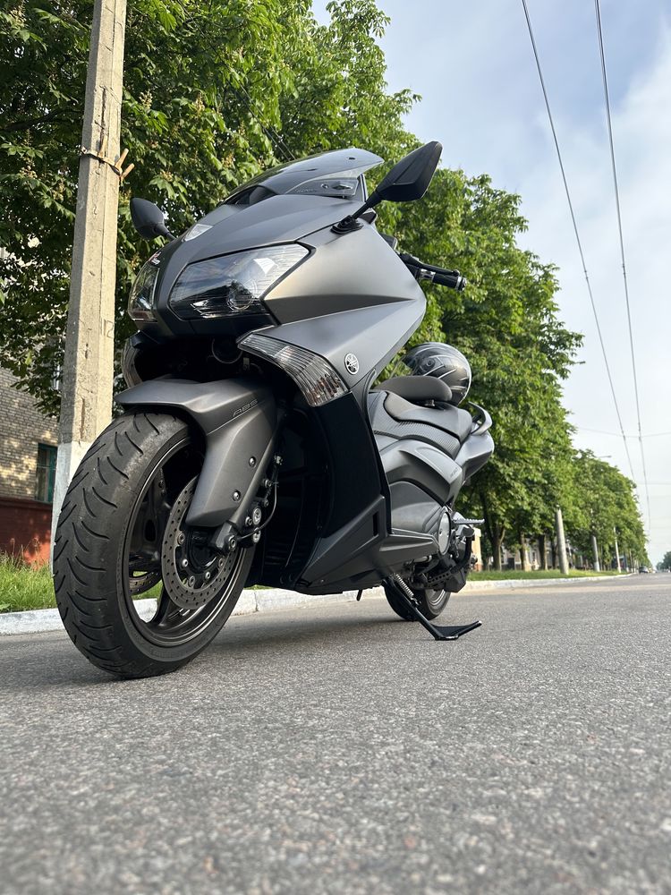 Yamaha t-max 14 года