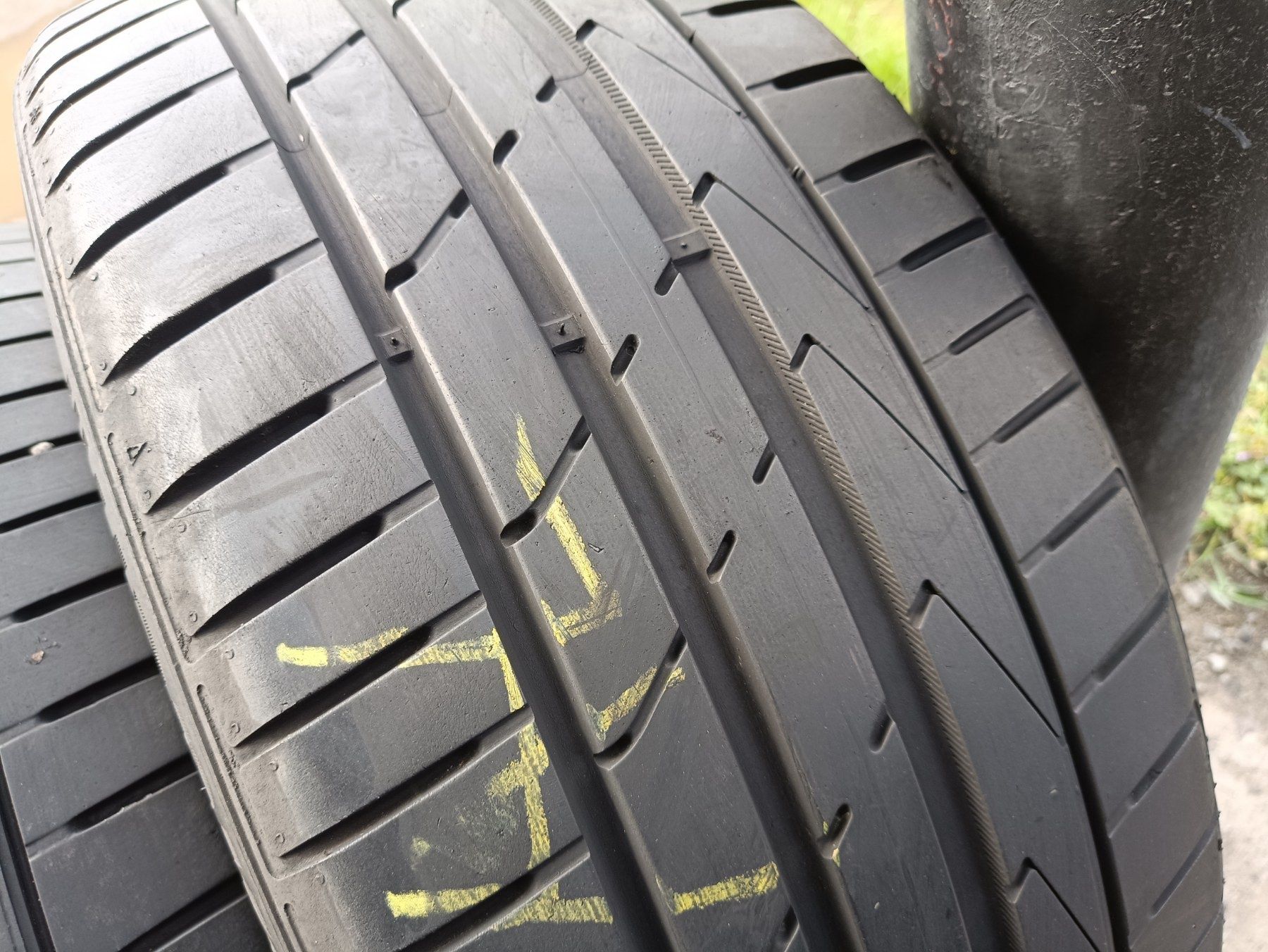 Майже нові літні шини Hankook 225/45 R17 резина Р17