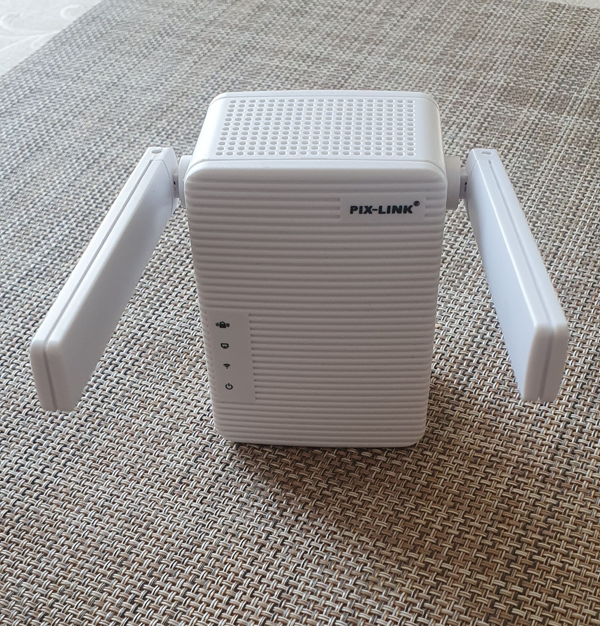 Wzmacniacz sygnału WiFi Wireless-N